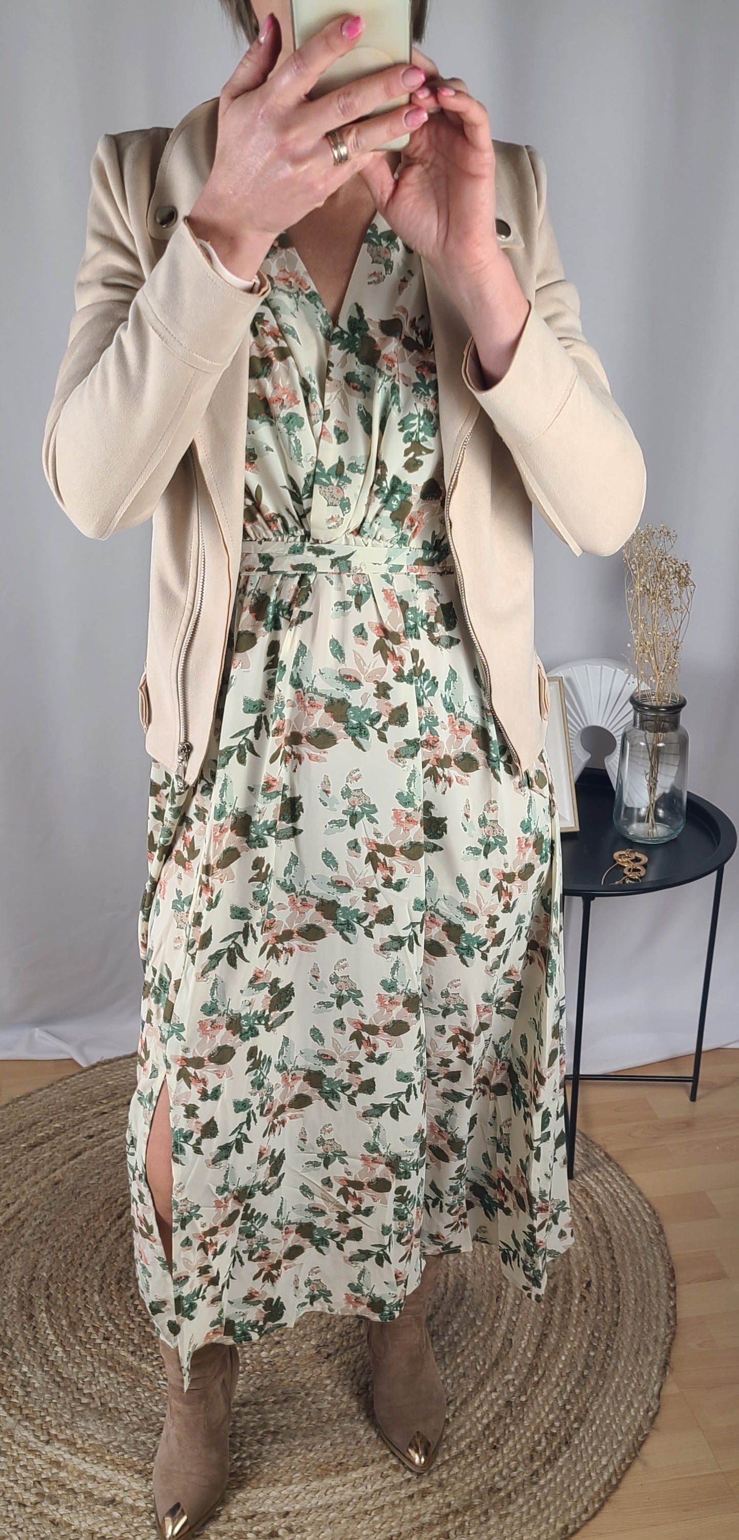 Robe AMANDINE mi-longue à fleurs