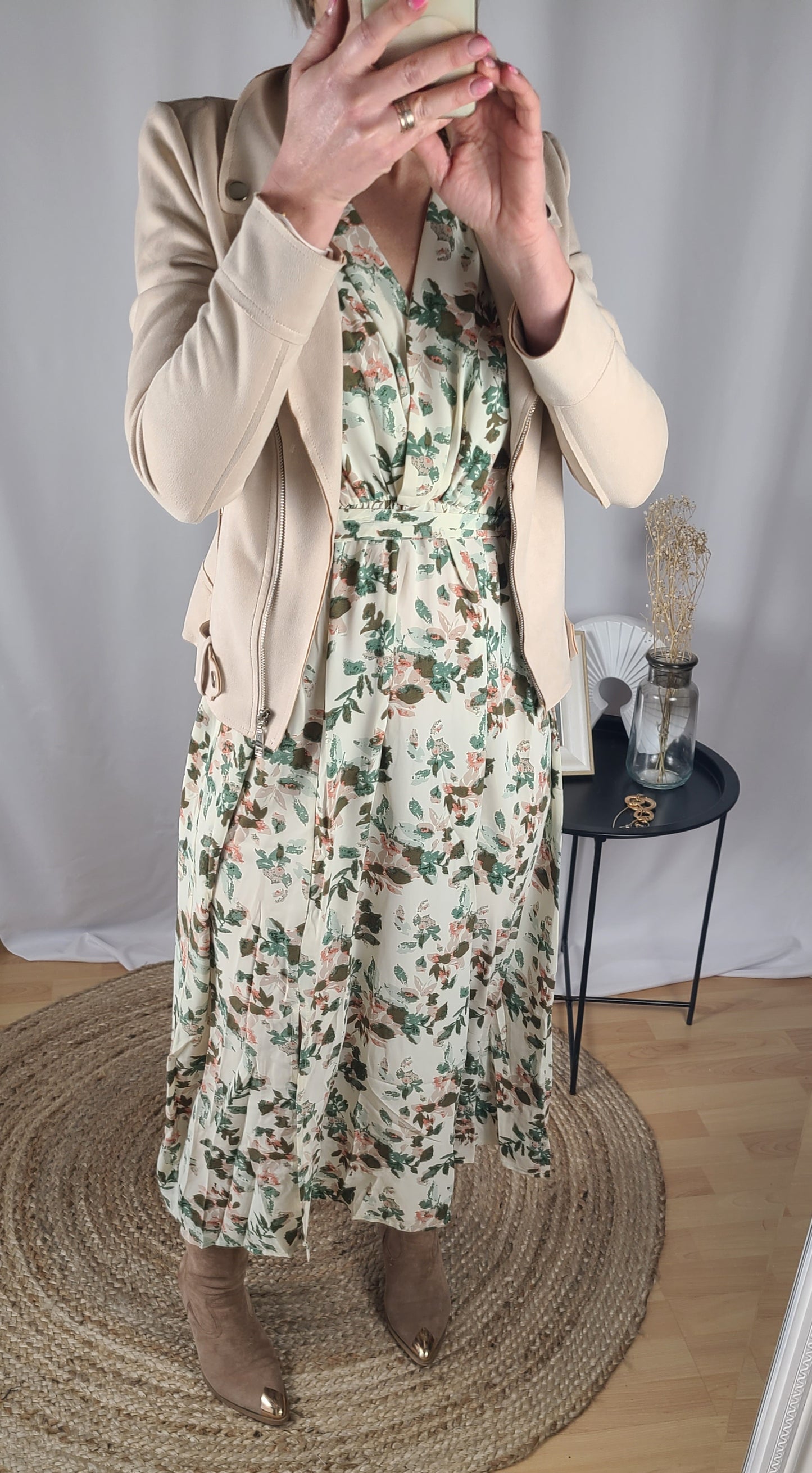 Robe AMANDINE mi-longue à fleurs