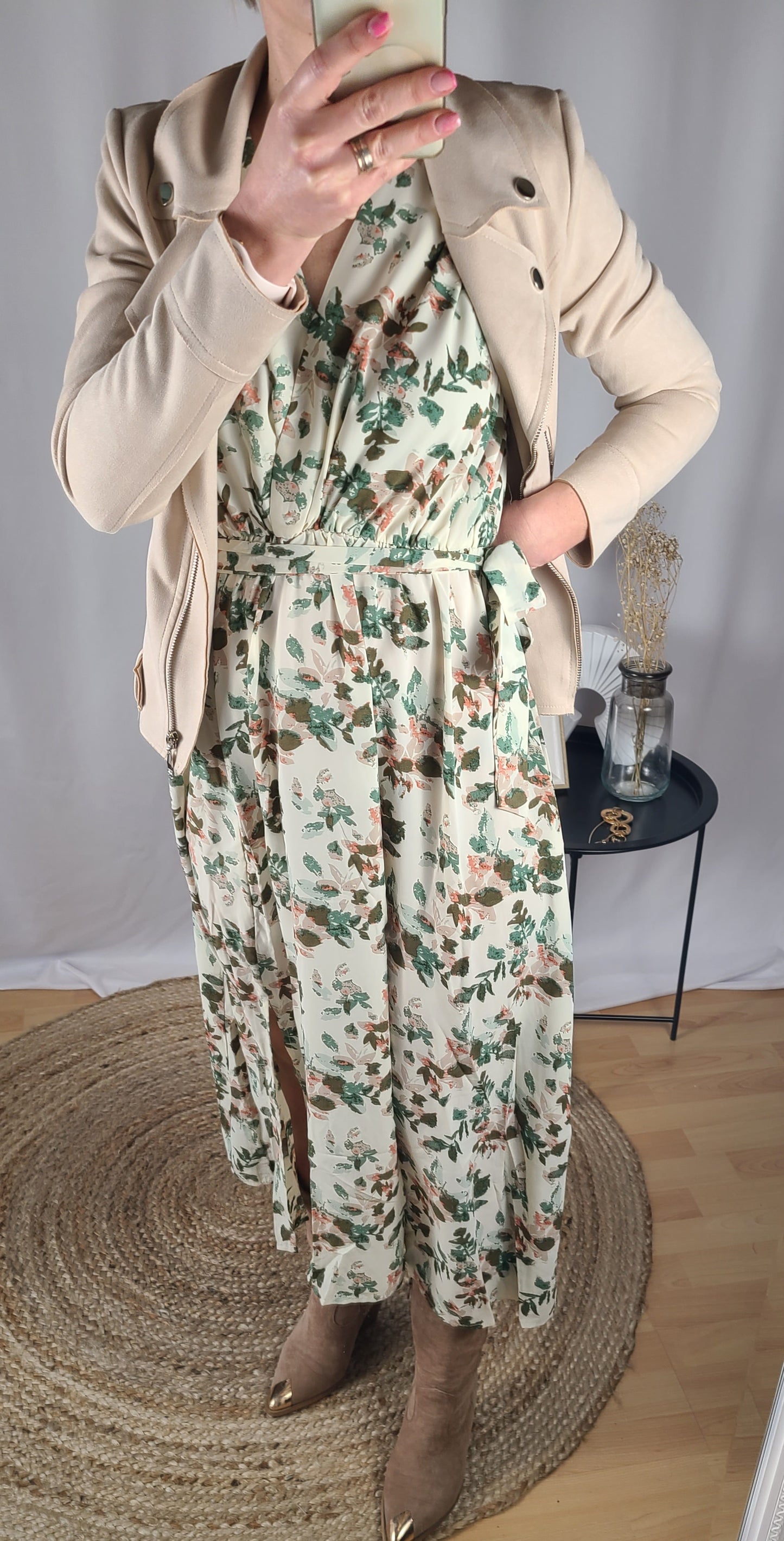 Robe AMANDINE mi-longue à fleurs