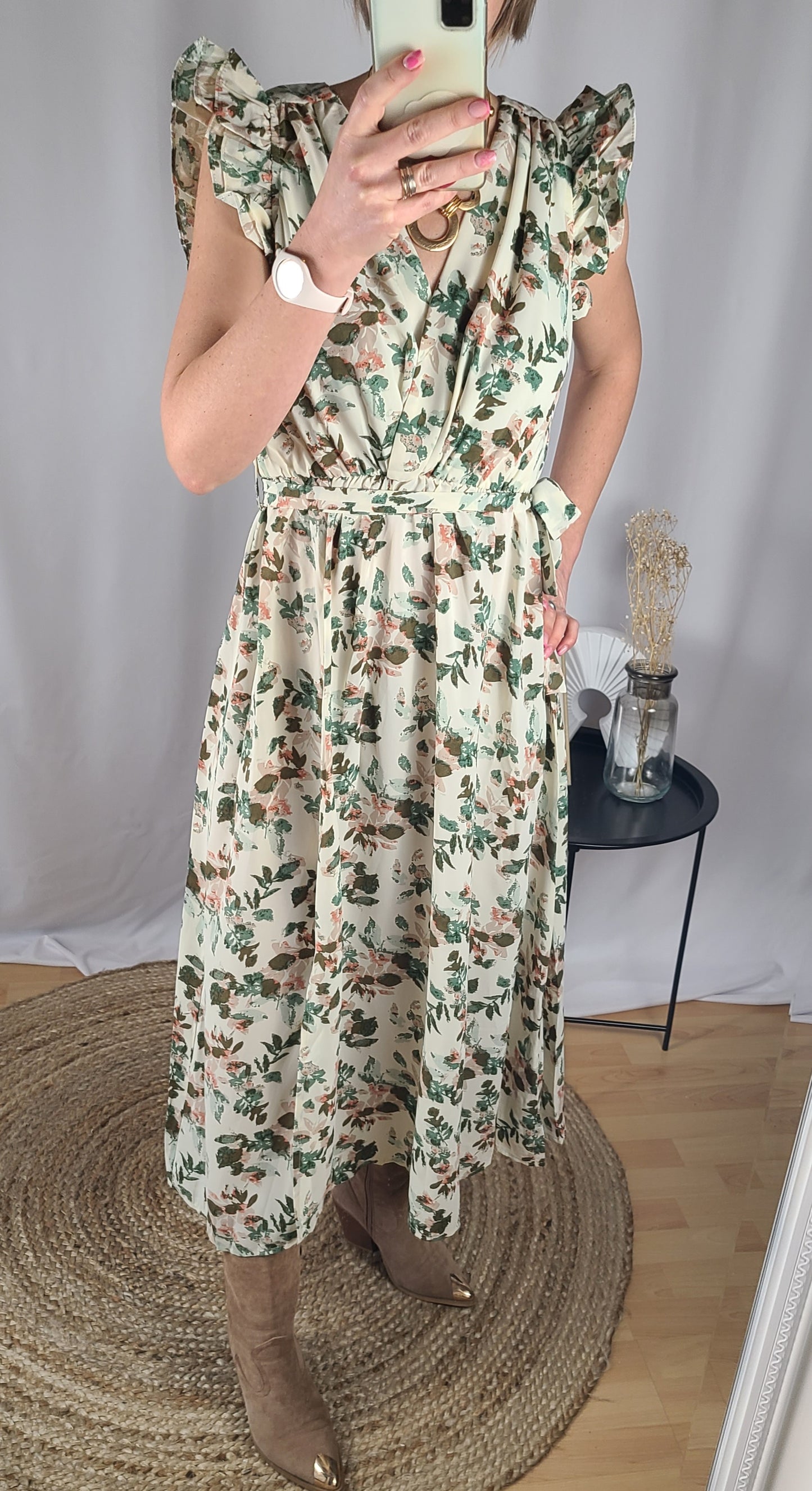 Robe AMANDINE mi-longue à fleurs