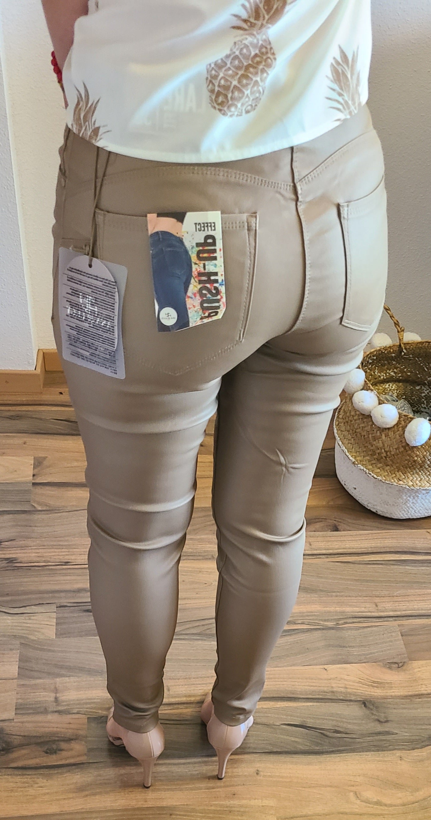 Pantalon CALIE slim enduit Push-up