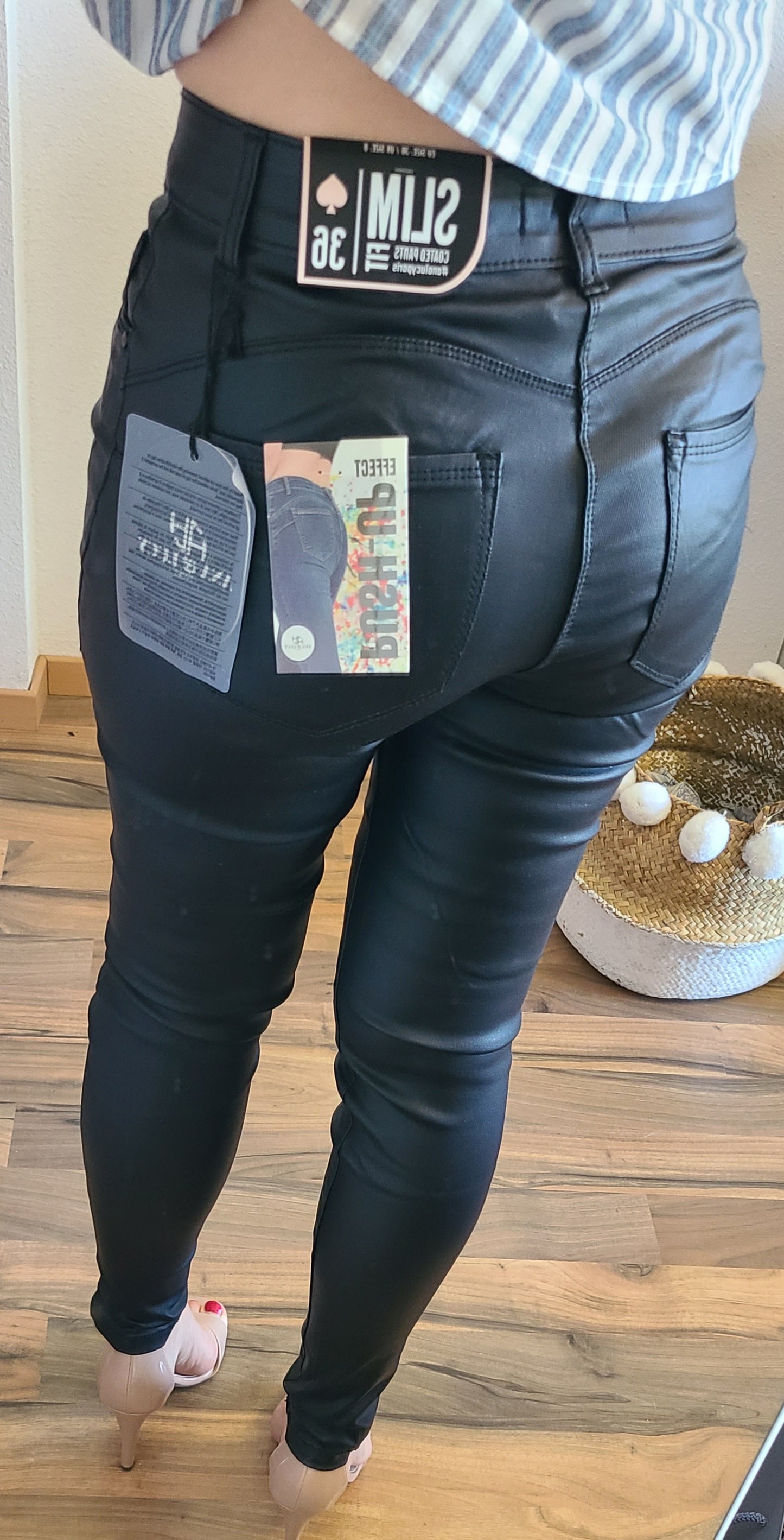 Pantalon CALIE slim enduit Push-up