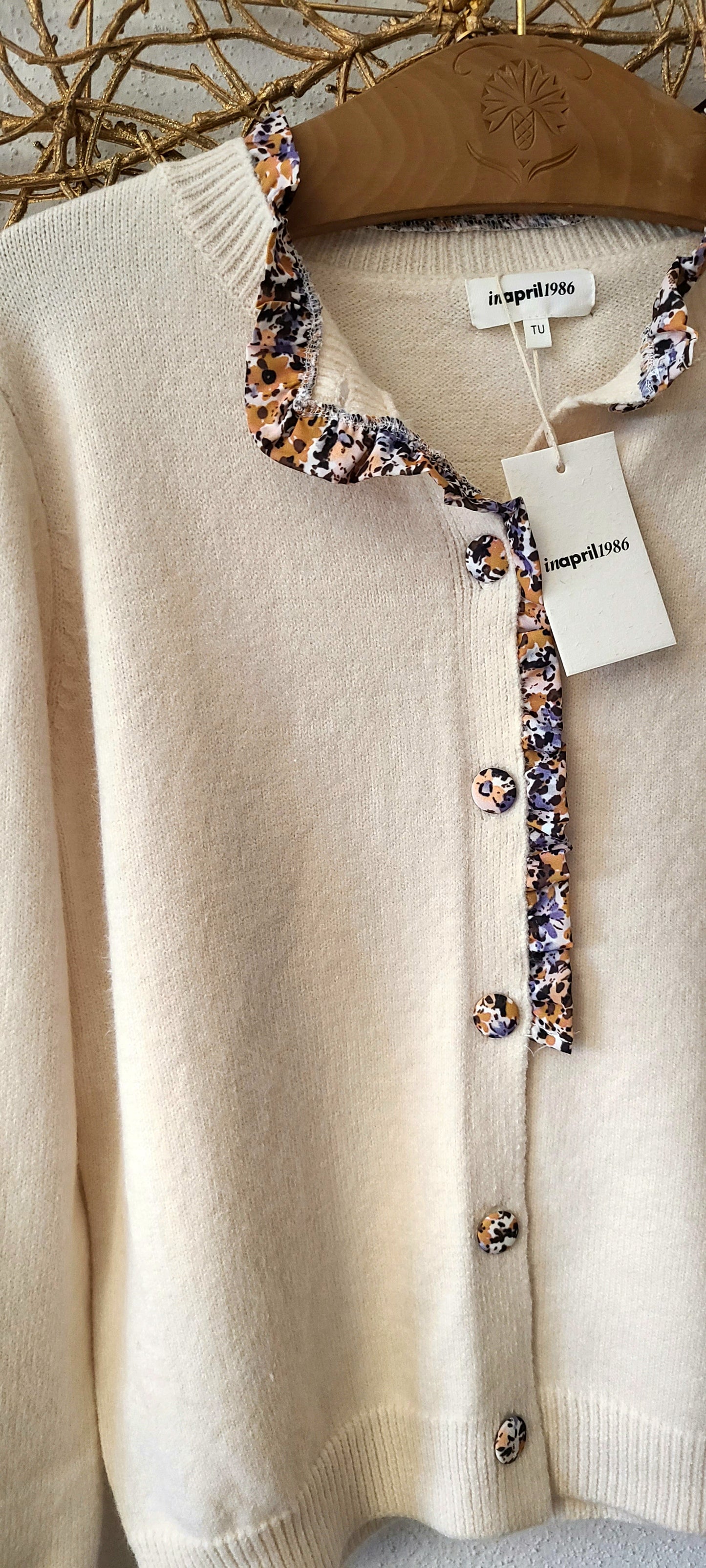 Gilet FLOWER avec détails Fleuris