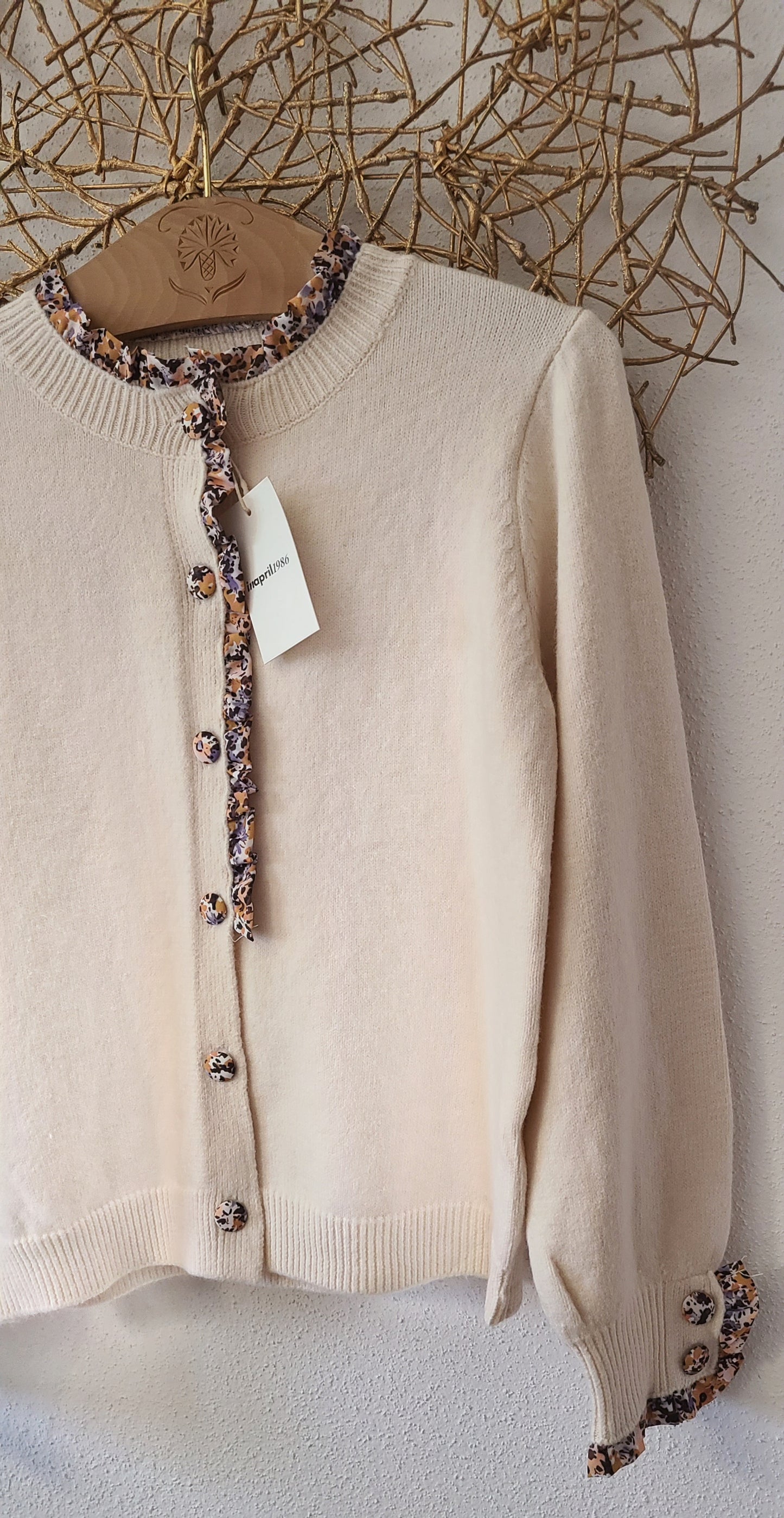 Gilet FLOWER avec détails Fleuris