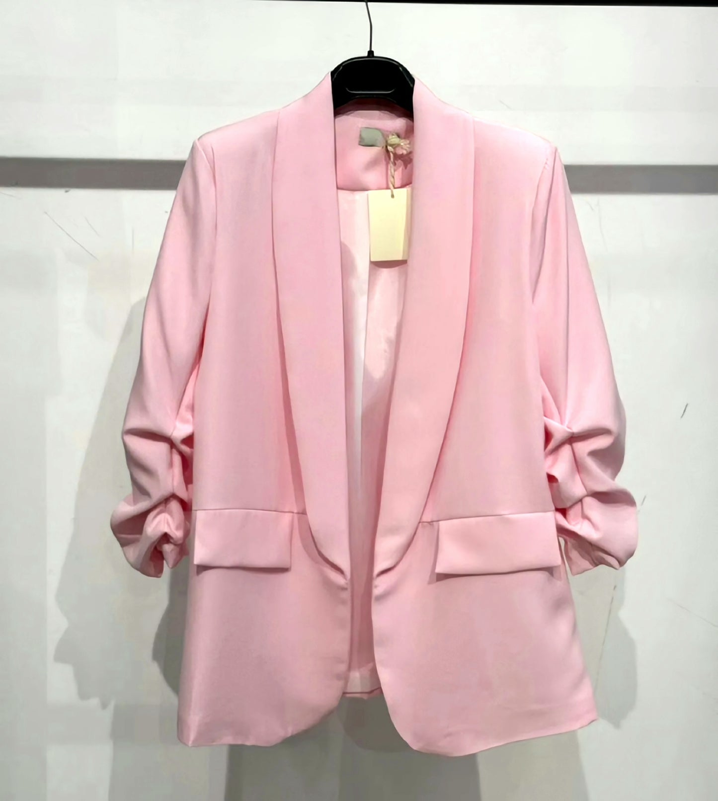 Blazer fluide EVA à manches froncées