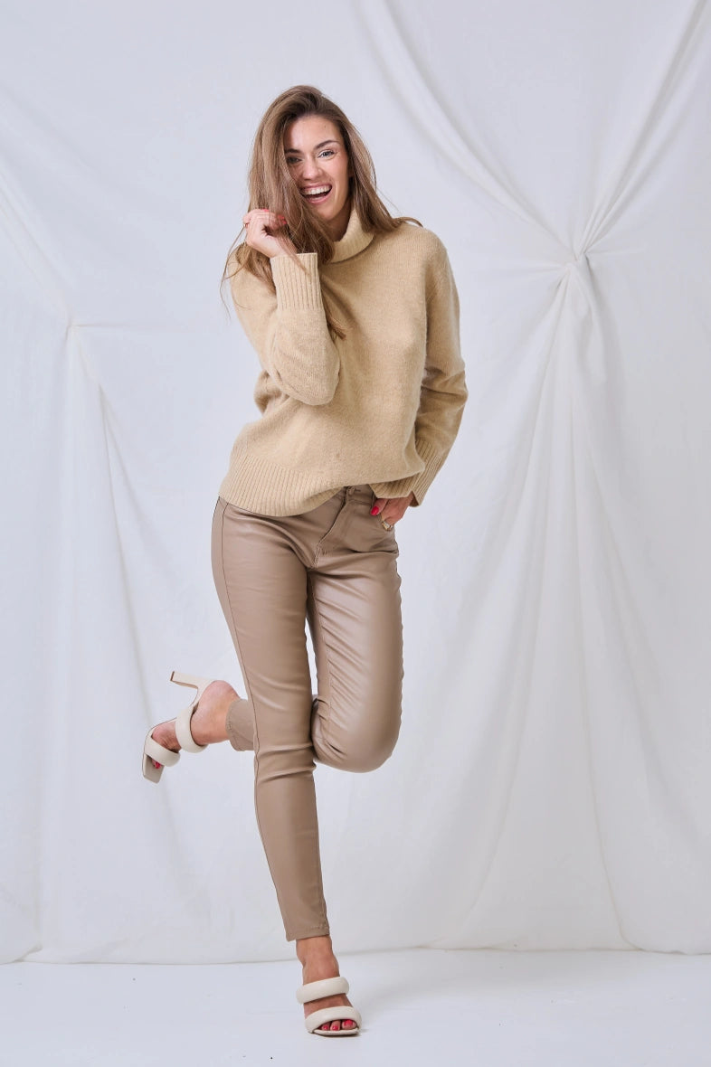 Pantalon CALIE slim enduit Push-up