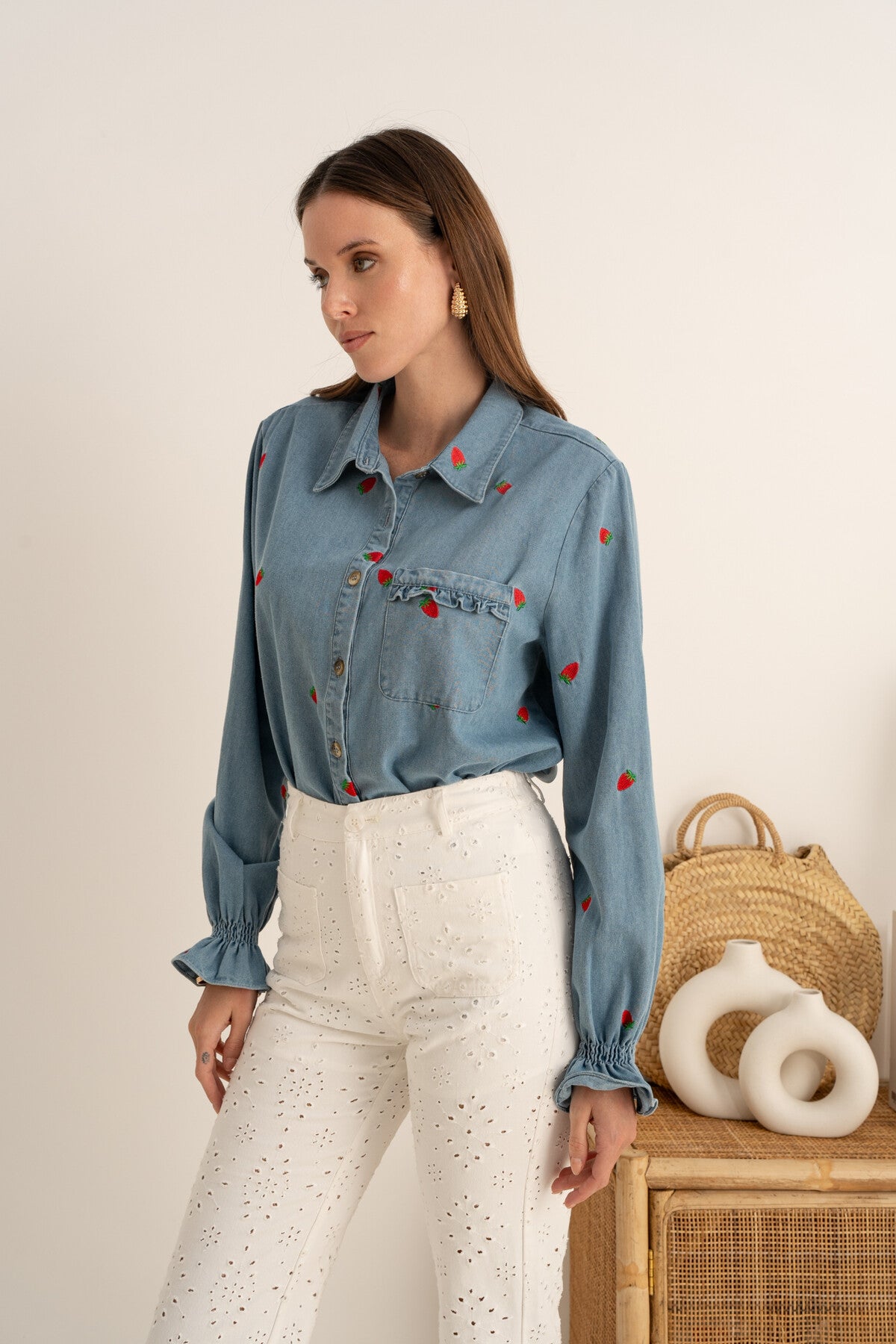 Veste-Chemise TAGADA en jeans brodé de fraises