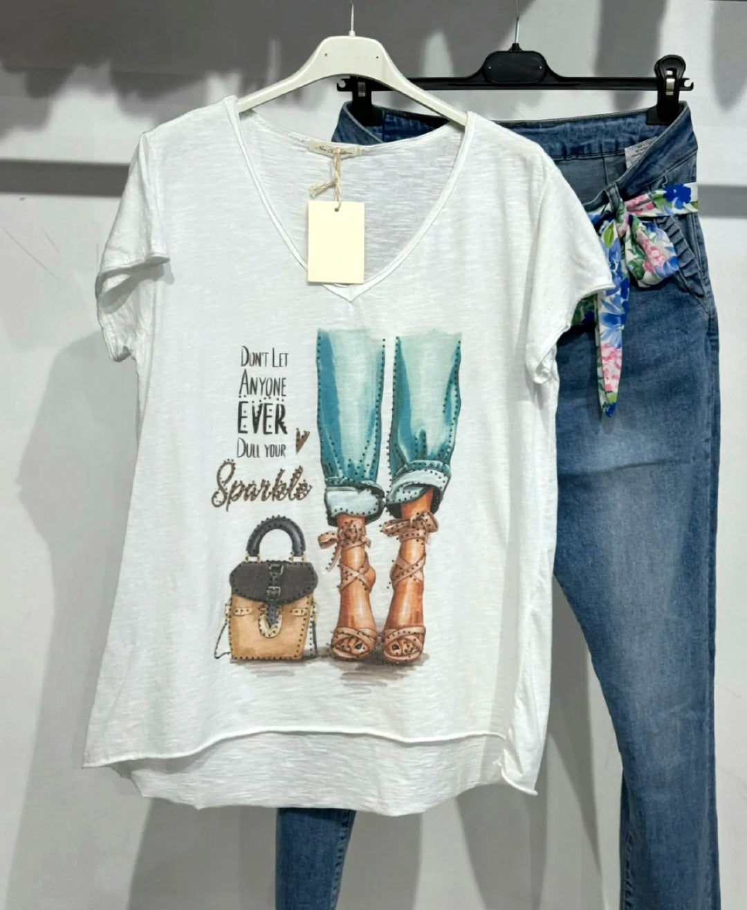 T-Shirt ROBIN à strass et col en V